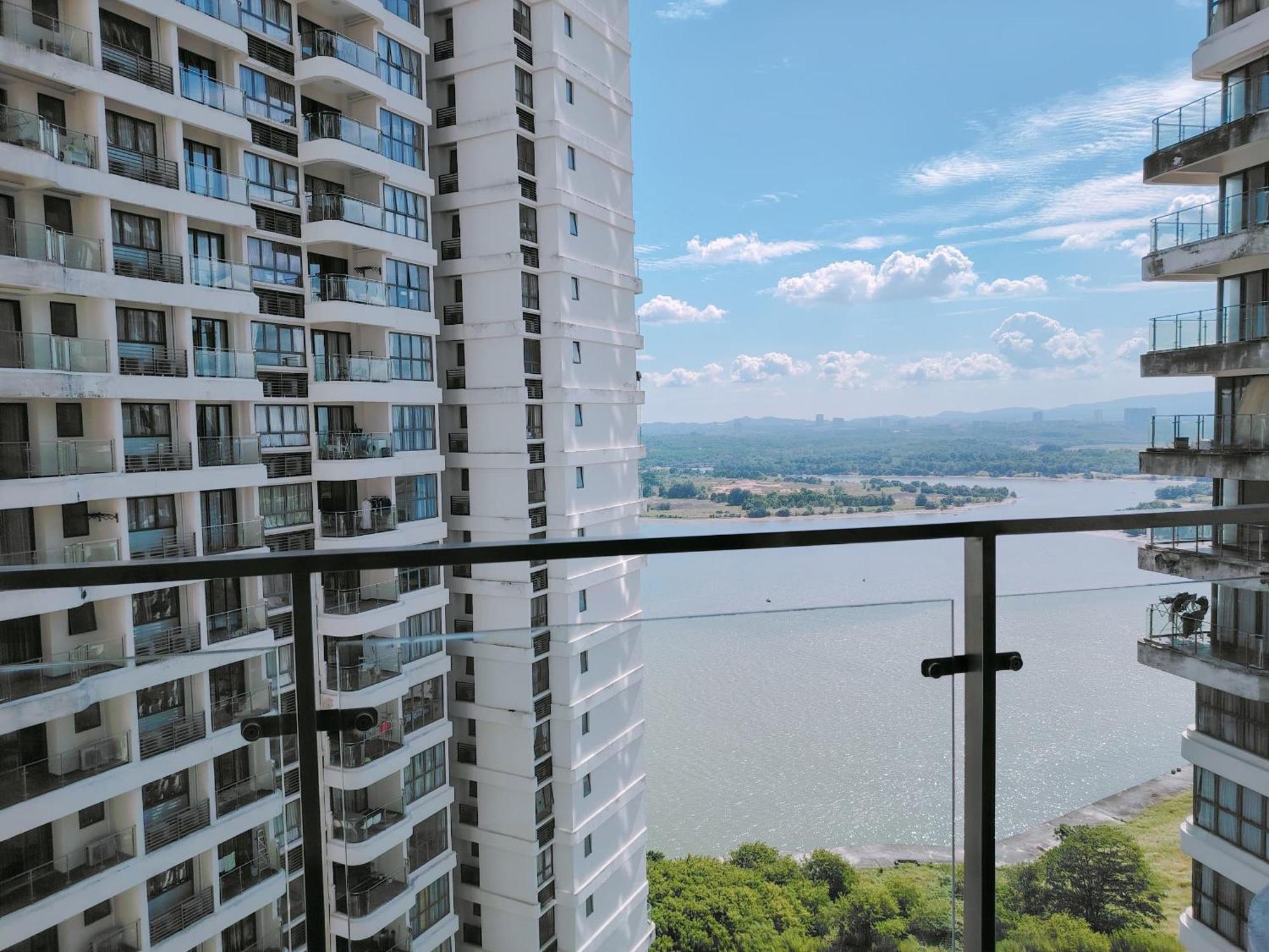 Danga Bay Seaview Johor Bahru By One 9 Place Extérieur photo